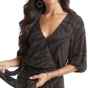 Evereve Z Supply - Clara Tropical Zebra Wrap Blouse Side Tie - Size XL